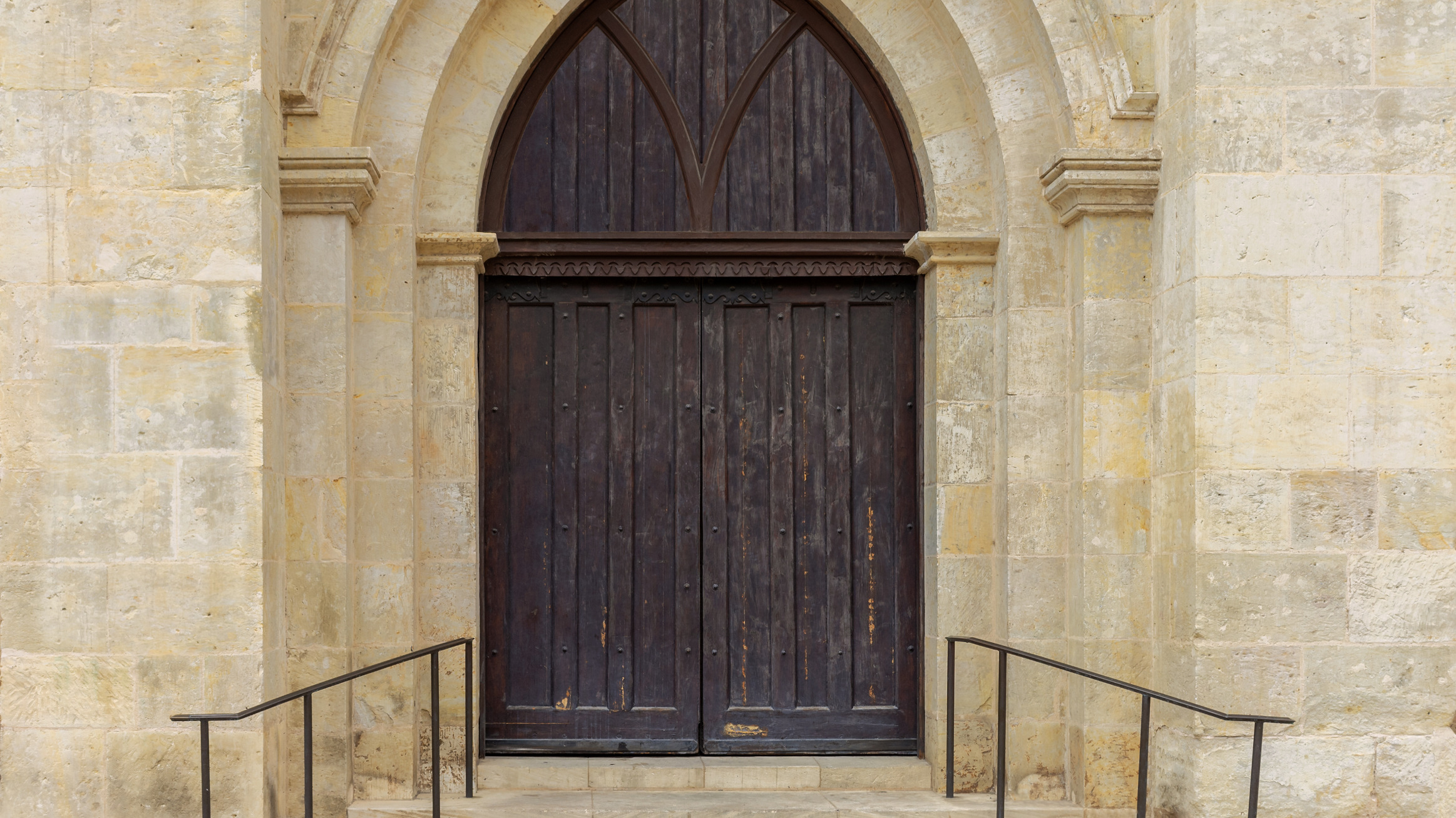 closed church doors